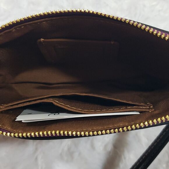 Disney X Coach Corner Zip Wristlet In Signature Canvas With Patches - Picture 7 of 7